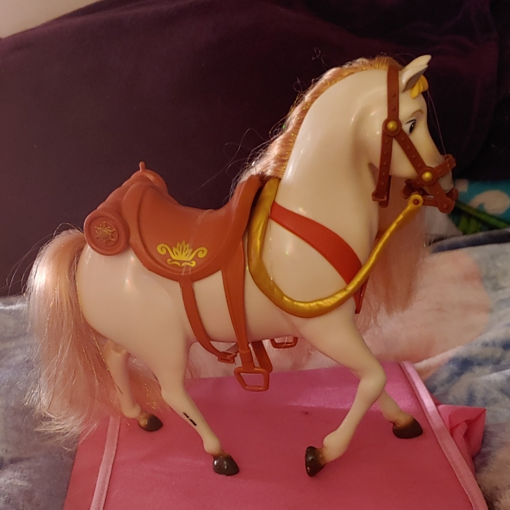 SOLD Toy Disney Rapunzel's Maximus Horse